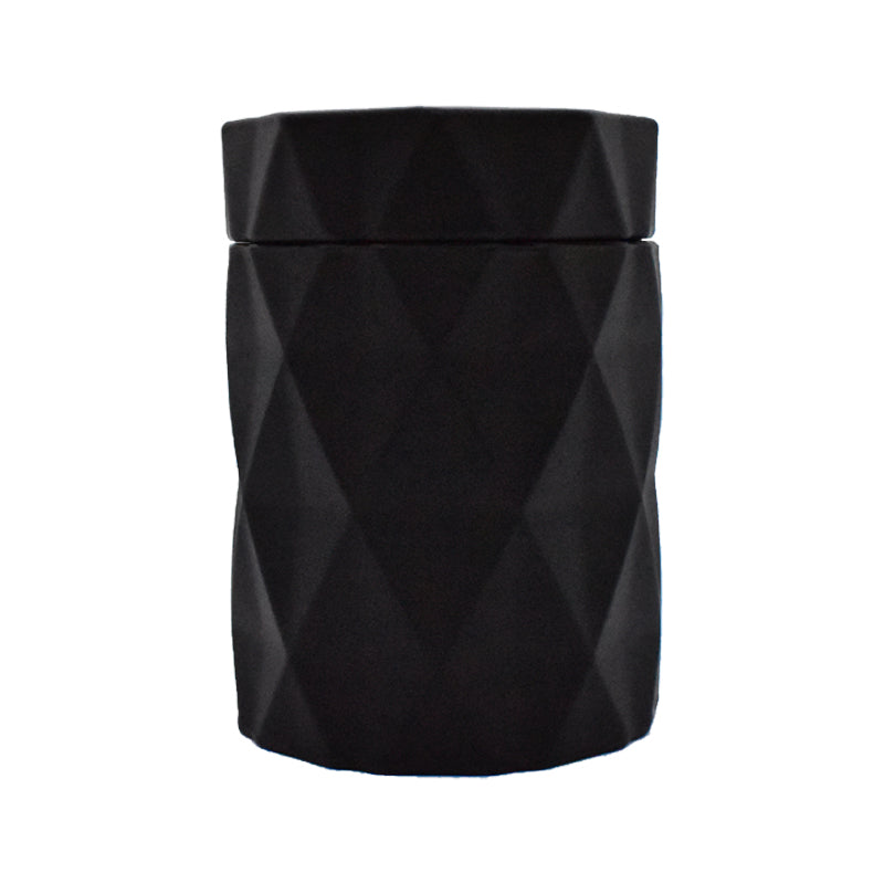 'E' Signature Candle